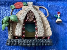 Disney Moana Micro Play Set Animator Littles Collection. House + Hei Hei Only