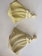 2 VINTAGE Avon 1970 Flower