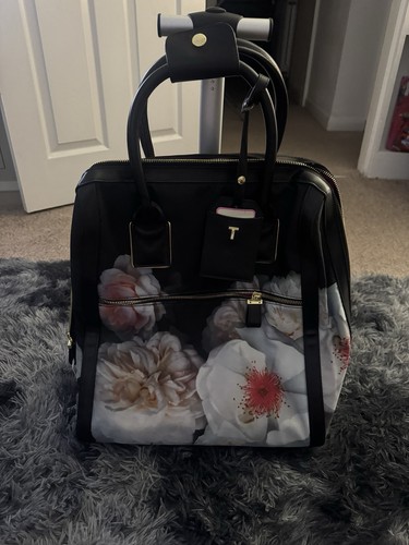 Ted baker chelsea travel bag - travel,