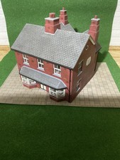 Hornby R8528 Skaledale Station