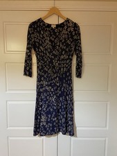 Women’s East Size 10 Blue