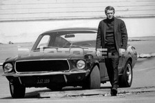 Steve McQueen as Frank Bullitt