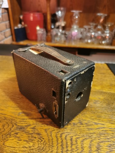 Kodak brownie box camera - kodak,