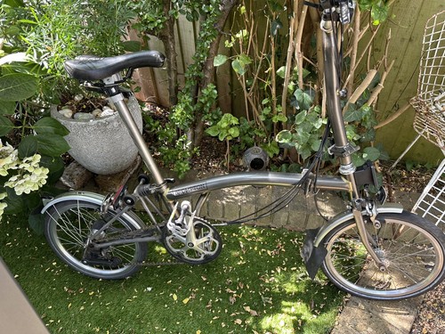 Brompton folding bike super - folding,