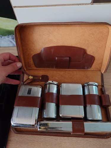 Vintage 1950s men grooming - 1950s,