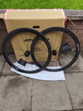 Zipp 303s Carbon Tubeless Disc