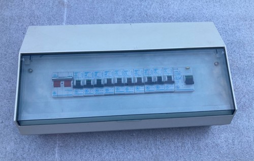 Series way split load - e,