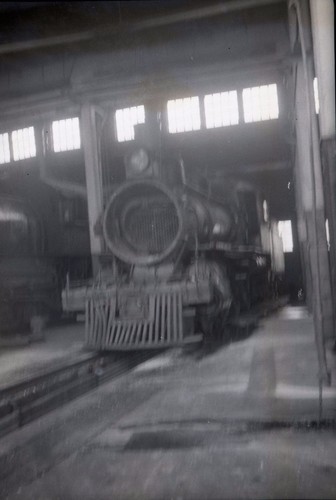 Steam engine roundhouse - engine,