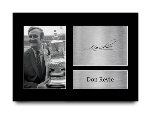 Don revie signed leeds - signed,