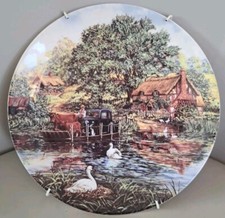 WEDGWOOD RURAL WATERS   PLATE