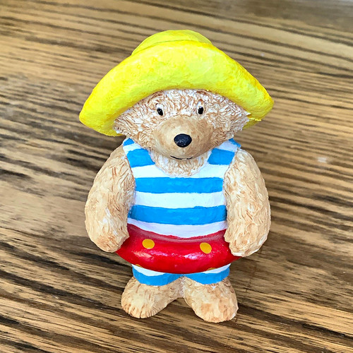 Teddy bear figurine small - teddy,