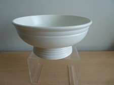 STUNNING WEDGWOOD WHITE KEITH MURRAY FOOTED BOWL