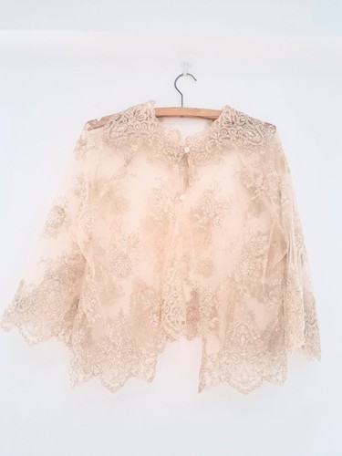 Vintage lace bridal shawl