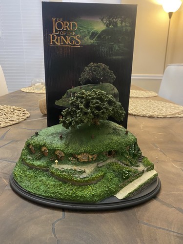 Weta bag end - weta, replica-