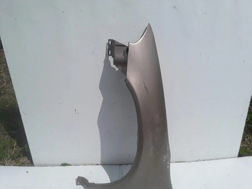 Dodge intrepid front left - front,