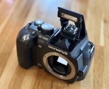Olympus E-500 E500 Camera Bare
