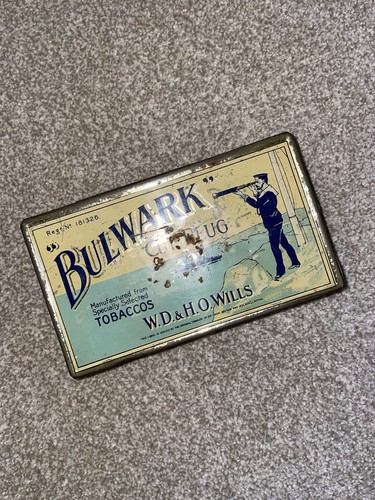 Collectors hinged tobacco tin - hinged,