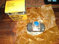 NEW R/H REAR WHEEL BRAKE CYLINDER - FITS: VAUXHALL VIVA HB & SL SL90 (1967-69)