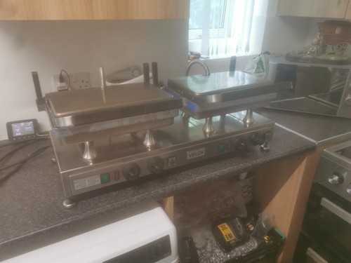 Commercial velox panini