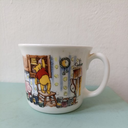 Royal doulton winnie the pooh - doulton,