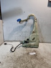 Volkswagen Toureg Front