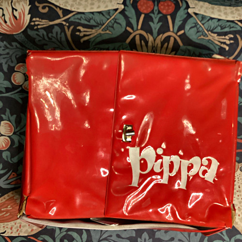 Vintage pippa doll storage - pippa,