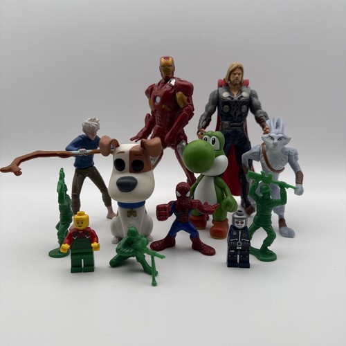 Mixed toy figures bundle - figures,