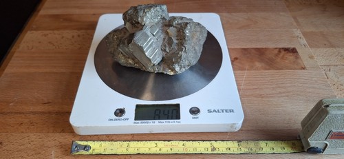 Iron pyrite 840 grams - 840, piece
