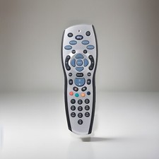 SKY+ HD 120 REMOTE CONTROL (NEW) REV 9 LATEST VERSION + BATTERIES INCLUDED 