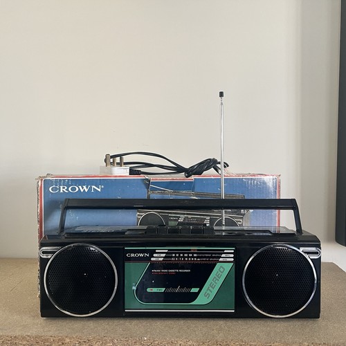 Crown stereo cassette - stereo, sz-81