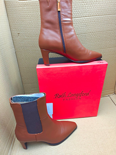 Ruth langsford rlsmartlowboot - ruth,
