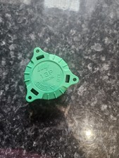 13 Pin Trailer Caravan Plug Protective Storage Alignment Cap Cover Holder