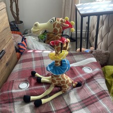Madagascar Melman Mankiewicz Giraffe Soft Toy Plush Dreamworks Vintage 2012