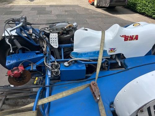 Classic 750 sidecar - , outfit