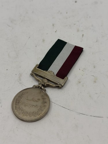 Pakistan democracy medal - -,
