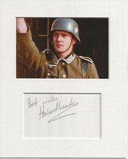 Howard Leader allo allo signed