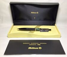 Pelikan Souveran D200 .7mm