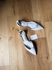 Zara Ecru White Flat Shoes