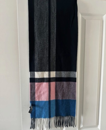 Pink blue black - blue,