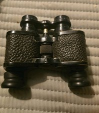 mid-20th-century compact