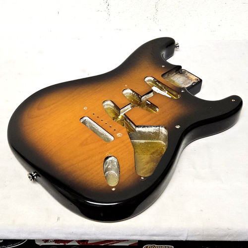 Old 2001 fender american - old,