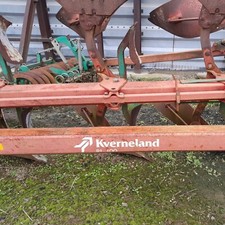 Kverneland LB 100/300 Plough 8 Furrow for parts rams legs headstock frog skimmer
