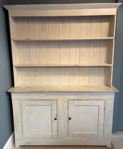 Rustic vintage painted dresser - vintage,