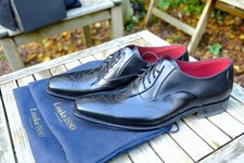 Loake Gunny. Black, 9 1/2 F