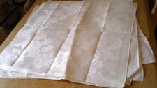 SET OF 6  UNUSED IRISH LINEN DAMASK NAPKINS - 56 CM SQUARE
