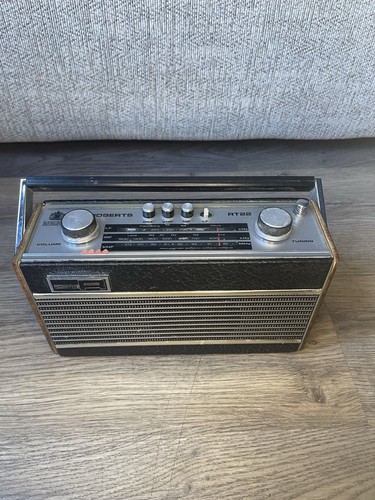 Vintage roberts radio - roberts, rt22