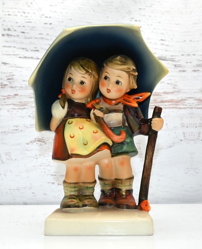 Vintage goebel hummel - vintage, 6"