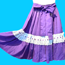 VINTAGE PURPLE WHITE FRILLY