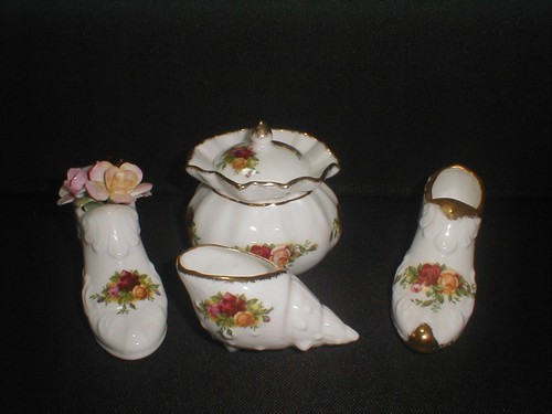 Royal albert china old - china,