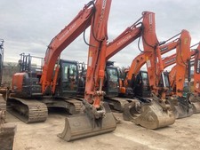Hitachi 210lc 20 21 22 ton excavator.